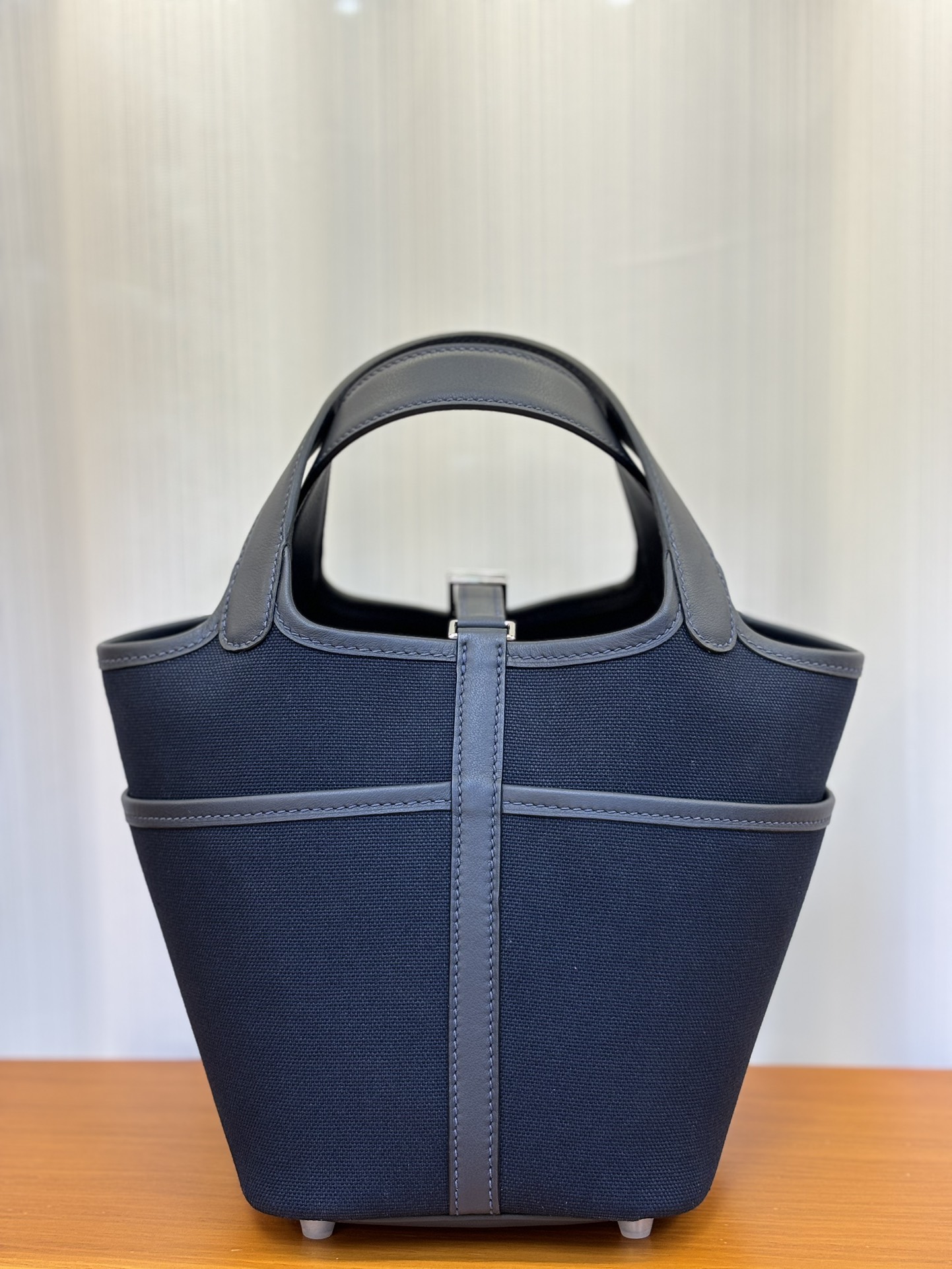 Hermes Picotin Lock 18 Pocket Bag In Blue Nuit 